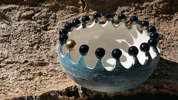 Krönchen blau 1 (Schalen & Vasen)